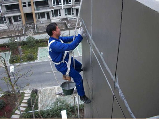 云浮廁所地面磚漏水是什么原因_廁所房漏水