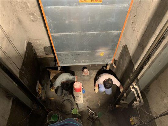 商洛衛(wèi)生間下水漏水怎么辦_住戶樓上衛(wèi)生間漏水怎么辦